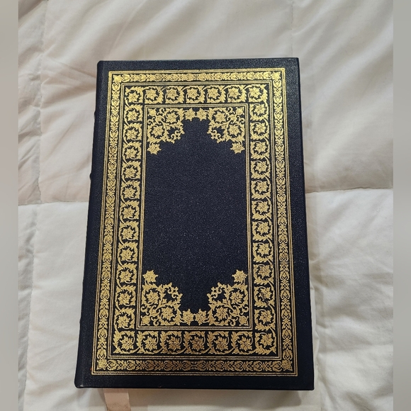 The Easton Press Other - The Easton Press Collector's Edition of "Robinson Crusoe" by Daniel Defoe